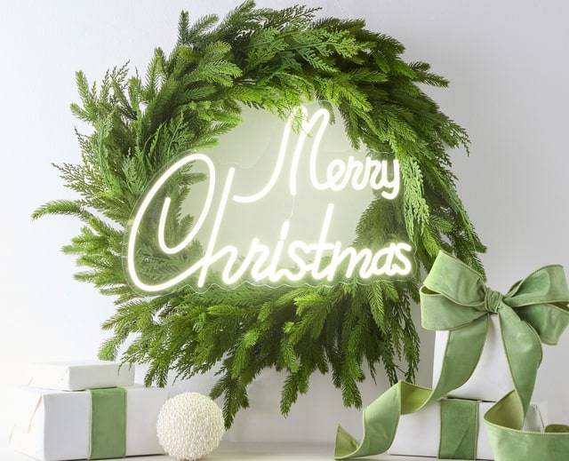 outdoor decoration nutcrackers with wreath and candy cane