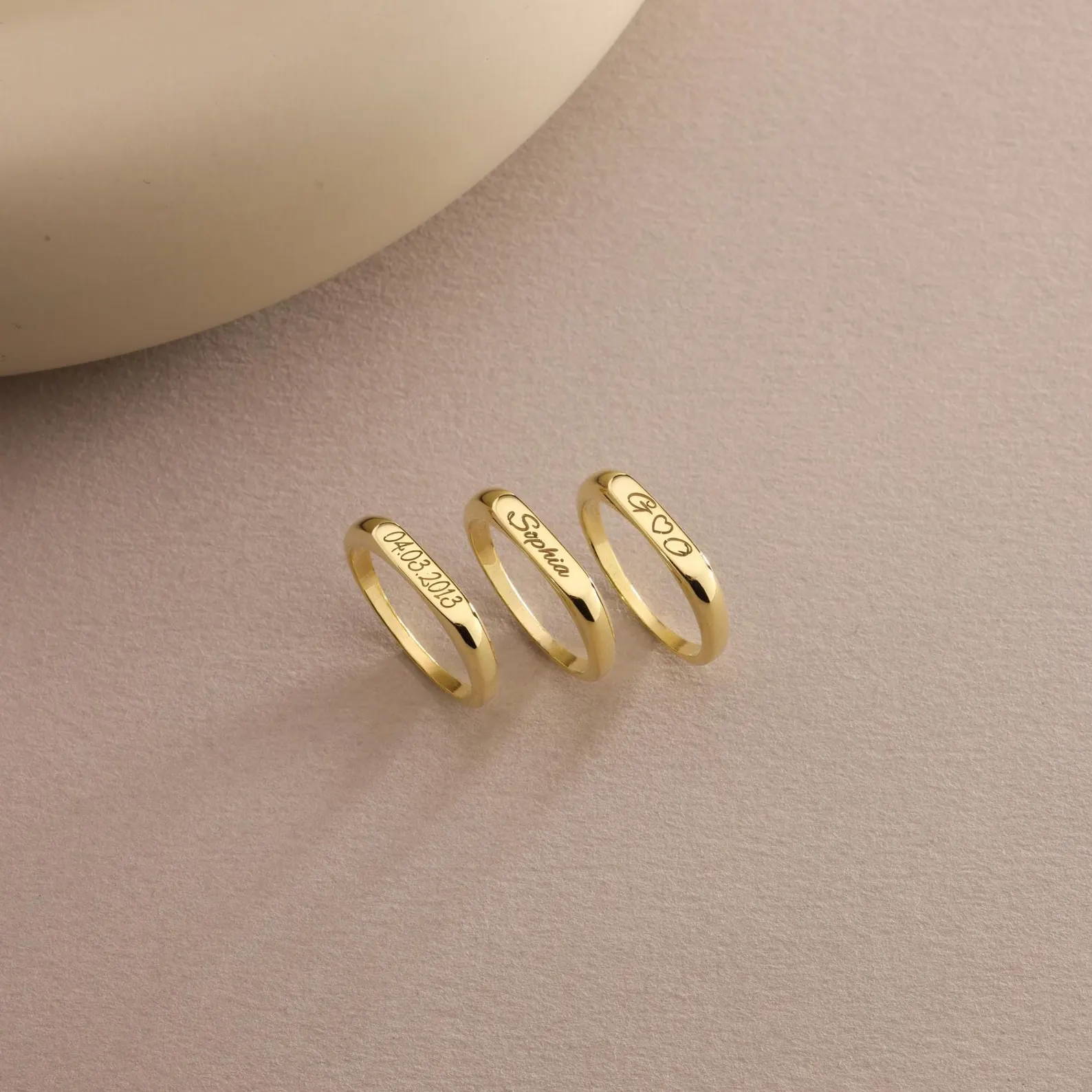 Anillo grabado con láser 005