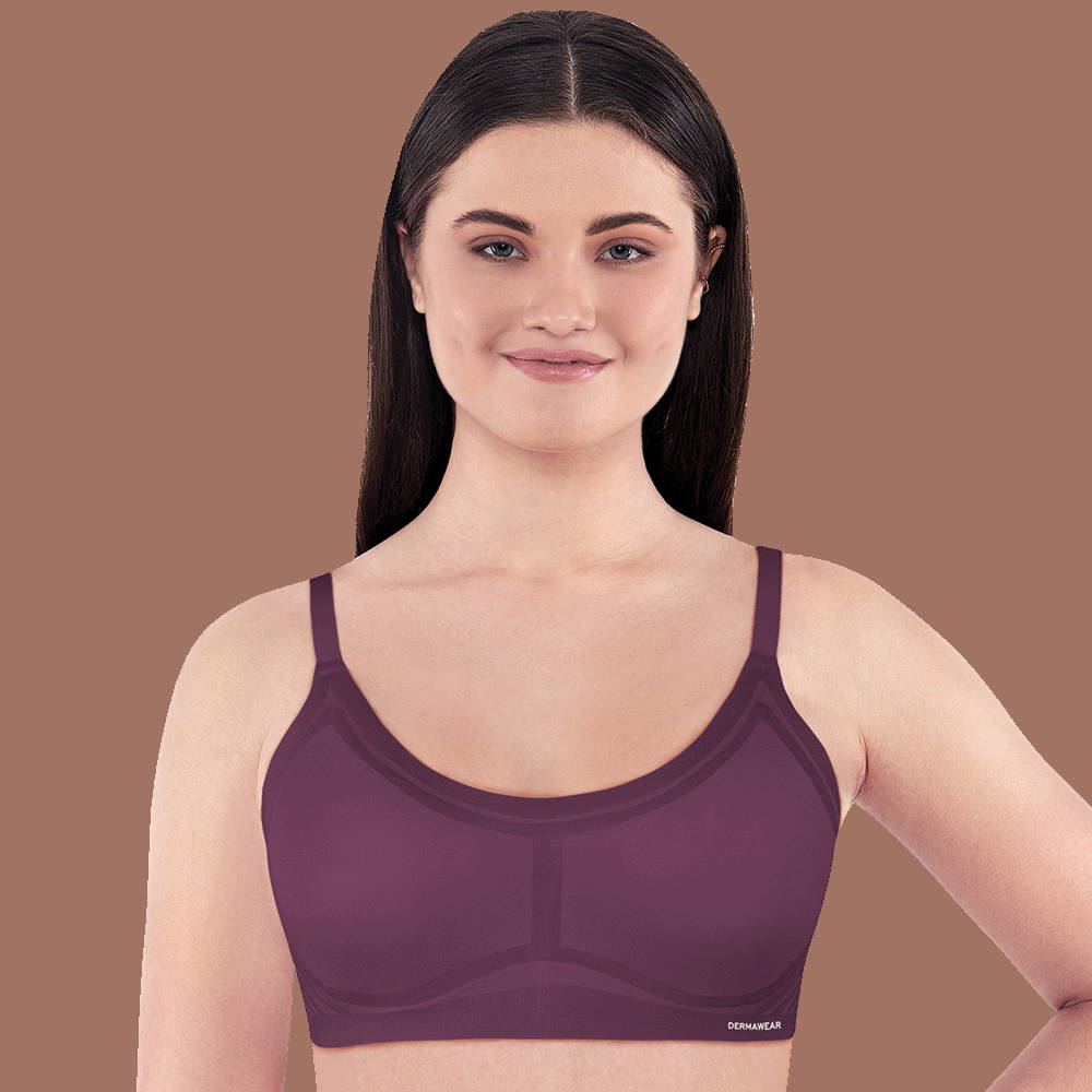Women's full coverage cotton bra with round neckline and seamless design for smooth comfort