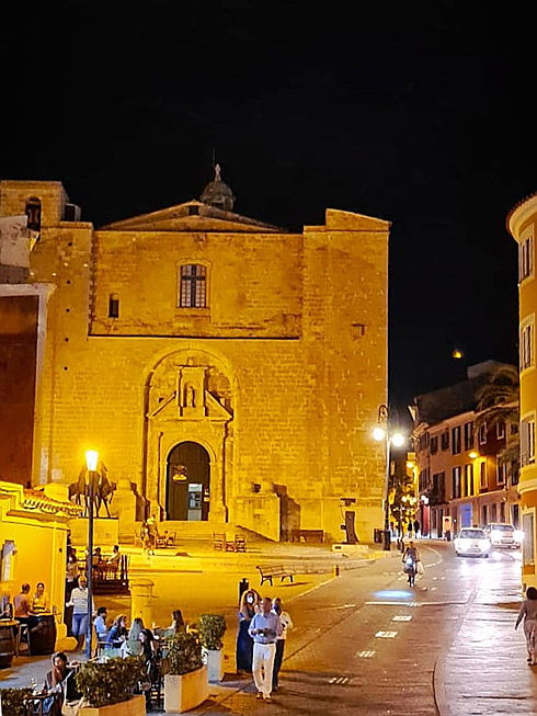  Mahón
- E&V Townhouses Menorca