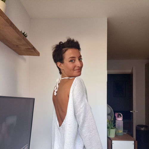 Strick-/Häkelmuster: Rückenfreier Sommerpullover