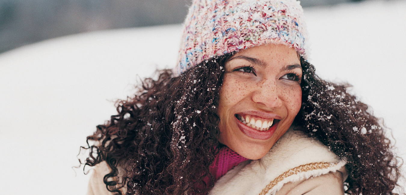8 Winter Tips for Dry Curly Hair