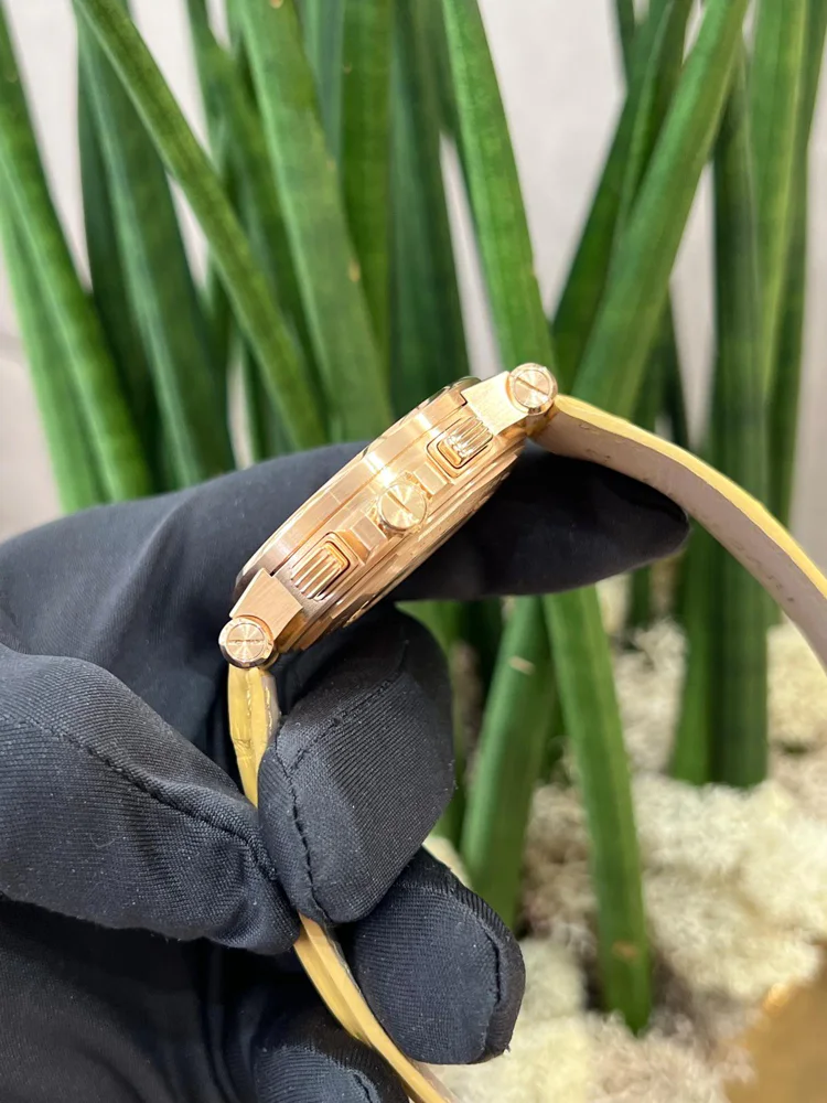 Chronograph Box and Papers Officially Serviced