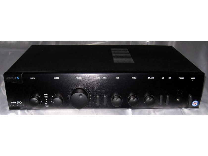 Arcam Delta 290 integrated amplifier with remote