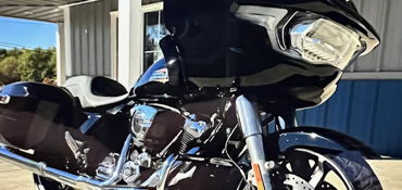 2024 HARLEY-DAVIDSON ROAD GLIDE motorcycle for rent near Clearwater , FL