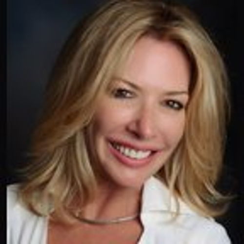 Kelly  Moe