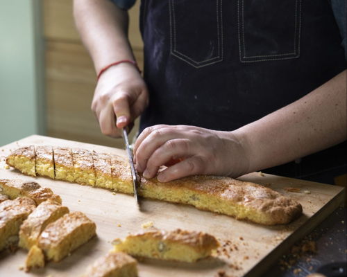 Cooking classes Montepulciano: Tuscan cantucci cooking class and Vinsanto tasting