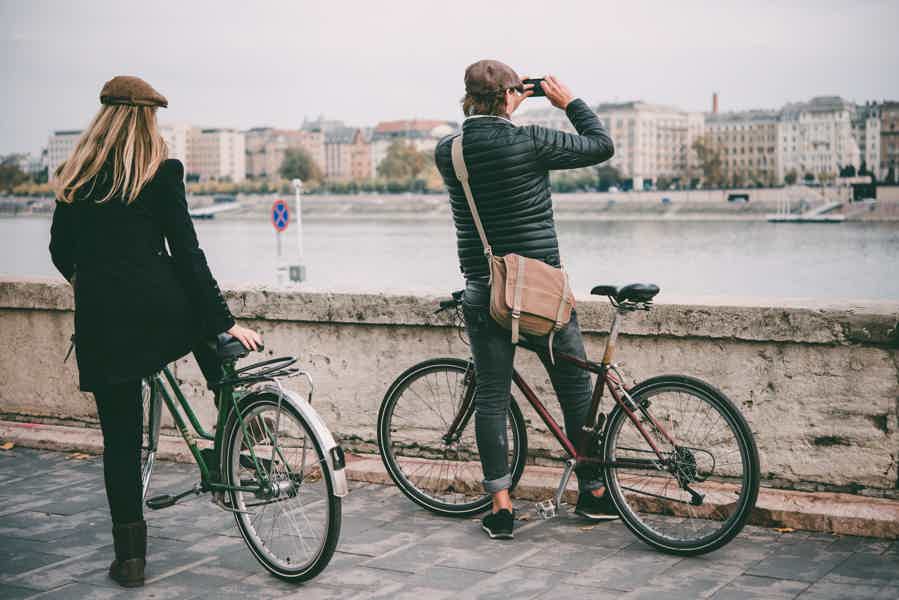 City Bike Tour with Coffee Stop - photo 3