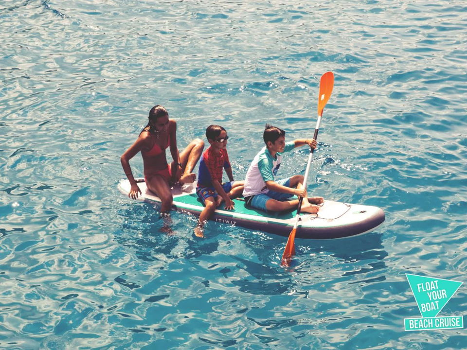 Beach Cruise Daytime 