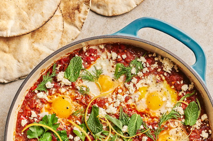 Chakchouka aux merguez et aux herbes