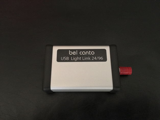 Bel Canto Design Lightlink 24/96 USB to ST (AT&T) adaptor