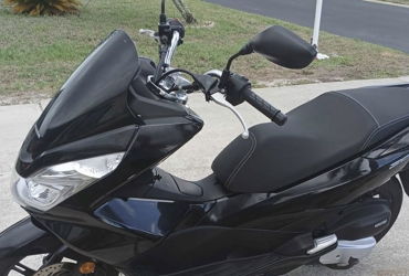 2015 HONDA PCX150 motorcycle for rent near Fort Myers, FL