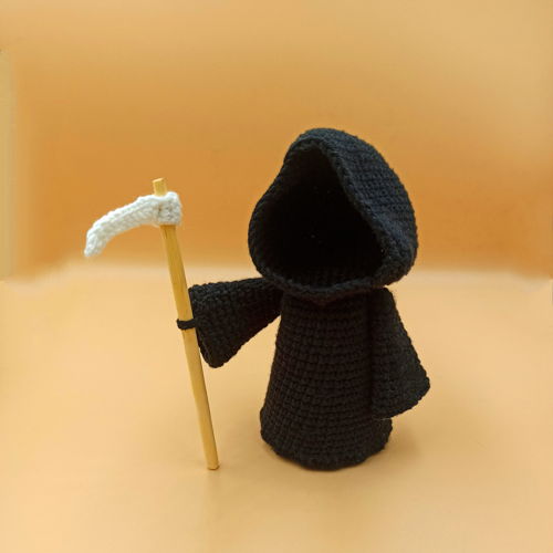 GRIM REAPER amigurumi speelgoedpatroon PDF - Gothic Crochet Halloween Amigurumi Jack Skellington Patroon Halloween Pop Horror Haak Schedel