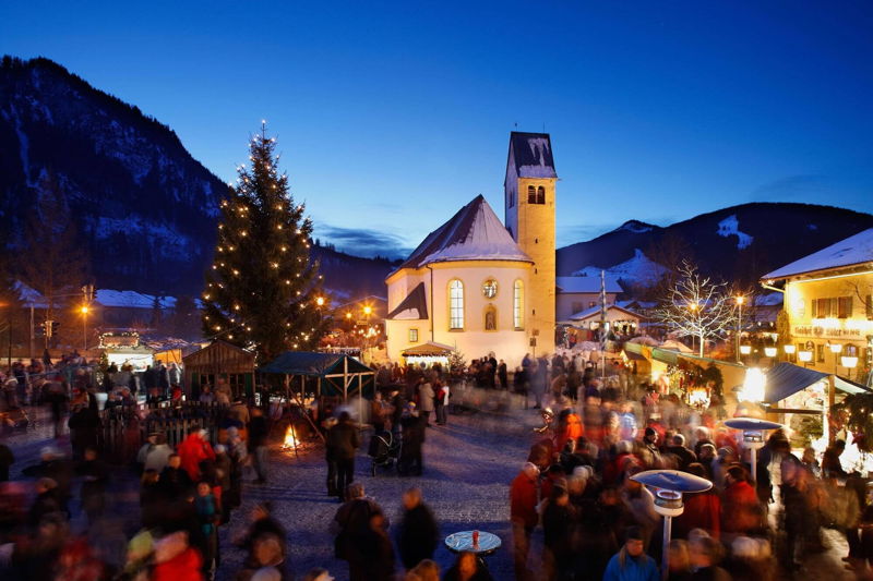 Weihnachtsmarkt in Pfronten: Sehenswürdigkeit in der Weihnachtszeit
