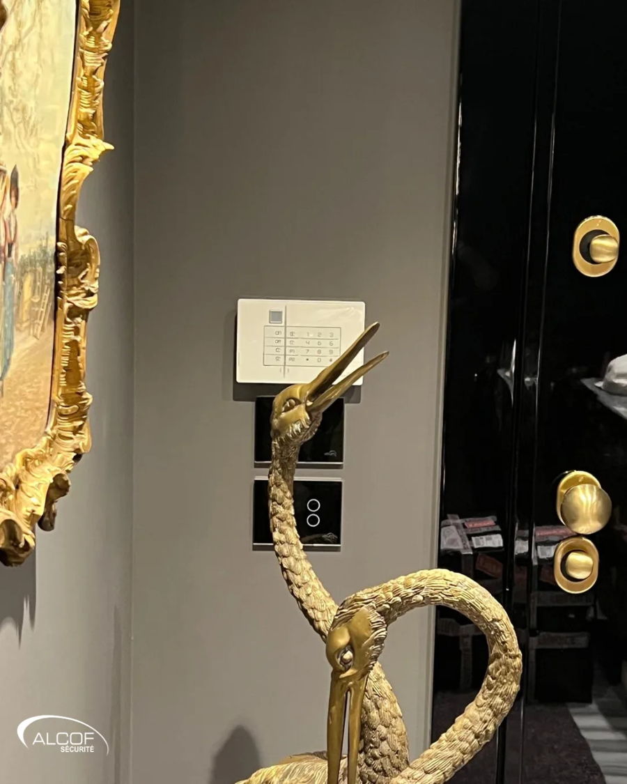 1 appartement de prestige. 1 installation sur mesure. 0 compromis sur la sécurité ! 🔐 — photo 3