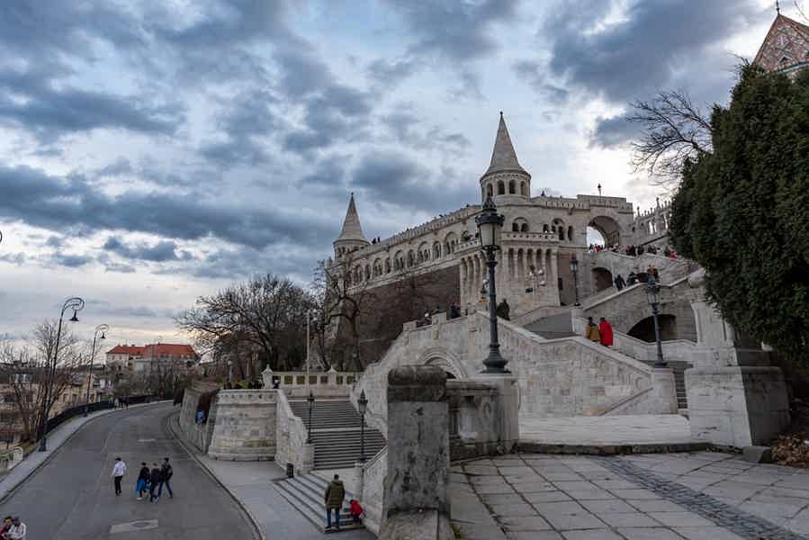 3-Hour Walking Tour: Pest City Center & Buda Castle - photo 2