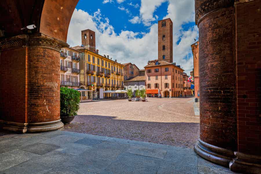 Barolo Wine Tasting, Alba Tour & Castle Visit - photo 3