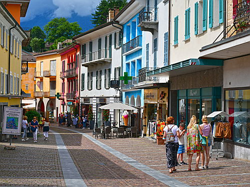  Lugano
- Schweizer Markbericht Mehrfamilienhäuser