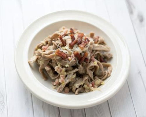 Corsi di cucina Rimini: Impariamo a fare le tagliatelle di castagne... a Rimini!
