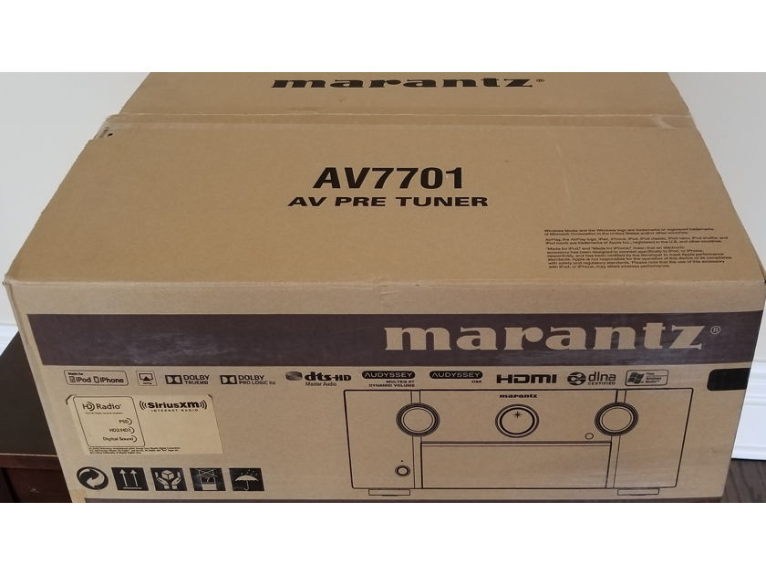 Marantz AV-7701 7.2 channel preamp/processor