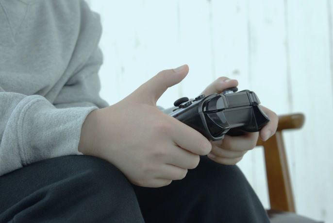 ゲームもネット動画も。子ども用のディスプレイに早変わり。