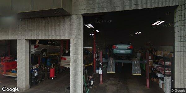 Bob's Transmission & Auto Repair exterior