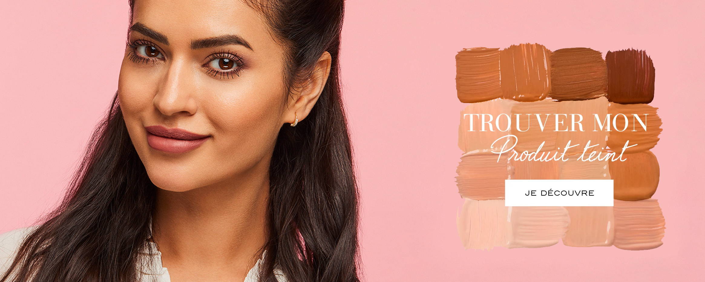 femme portant du fond de teint Bourjois
