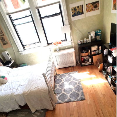 Sunlit Room with Convenient Amenities
