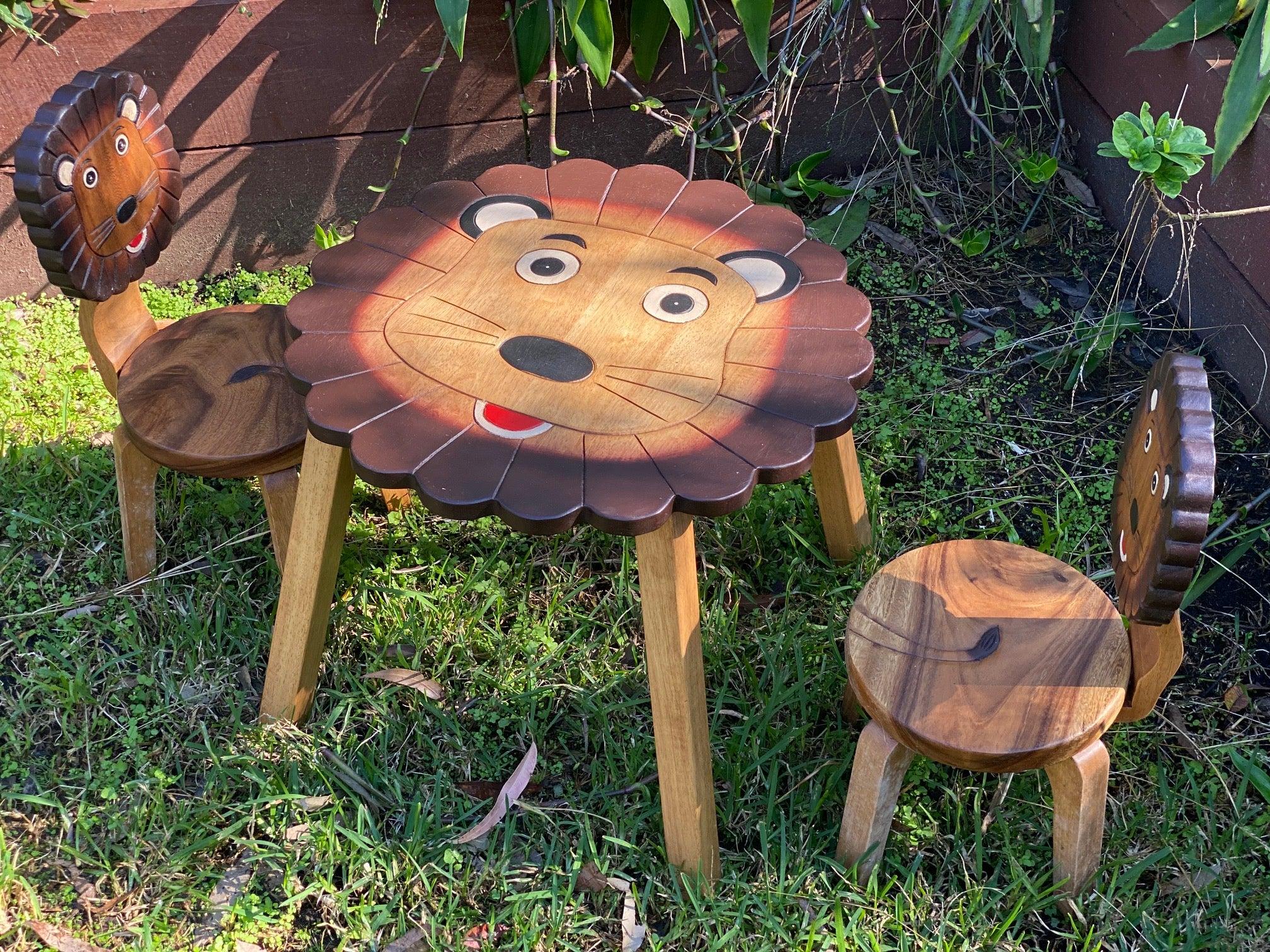Kids Wooden Table + 2 Chairs Set Lion Design Carved Timber Children Furniture - Image 4