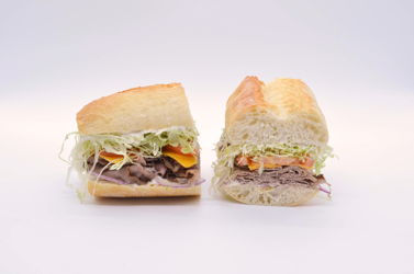 Big Star Sandwich Roast Beef,Cheddar,Creamy Horseradish