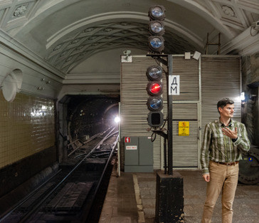 Знакомство с устройством и секретами московского метро с обедом в подземном ретро-кафе