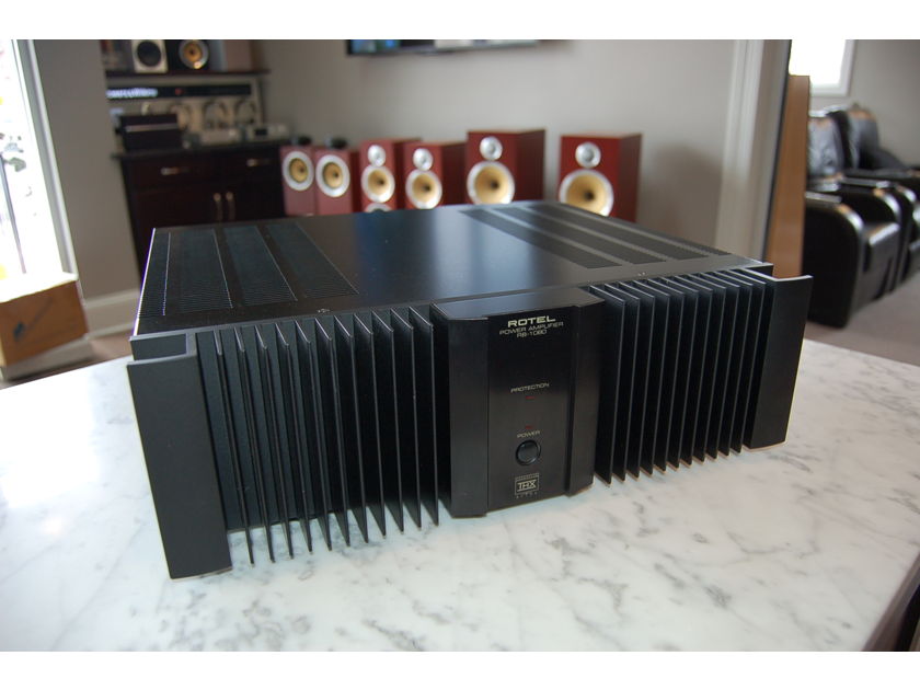 Rotel rb-1080 Great amp ! 200 x 2 Rotel rb-1080