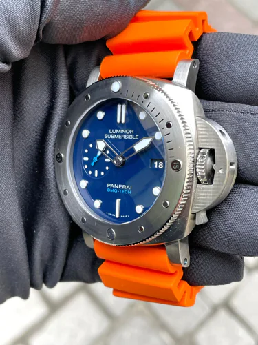 Panerai Luminor Submersible 1950 3 Days Automatic Submersible BMG-Tech