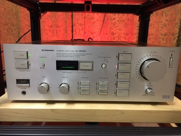 Pioneer A-120D mint condition