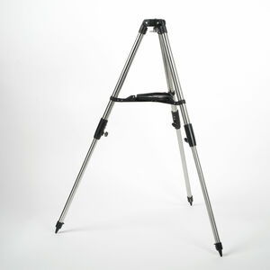 安定性のあるステンレス製三脚採用