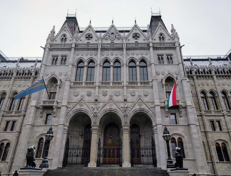 Discover Budapest: 4-Hour Tour of Pest & Buda - photo 5