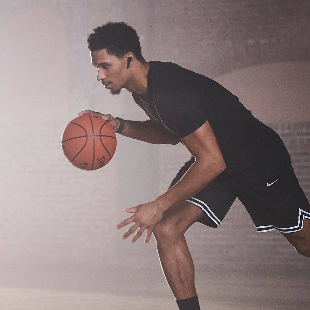 IPX4 SWEAT & WATER-RESISTANT DESIGN