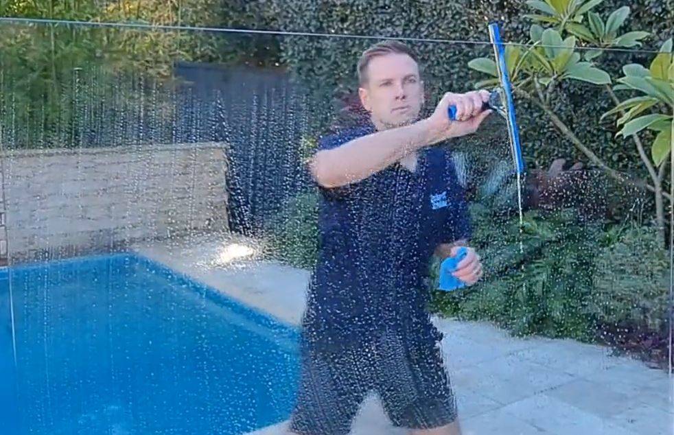 How to clean outdoor glass like a pro! EnduroShield Australia