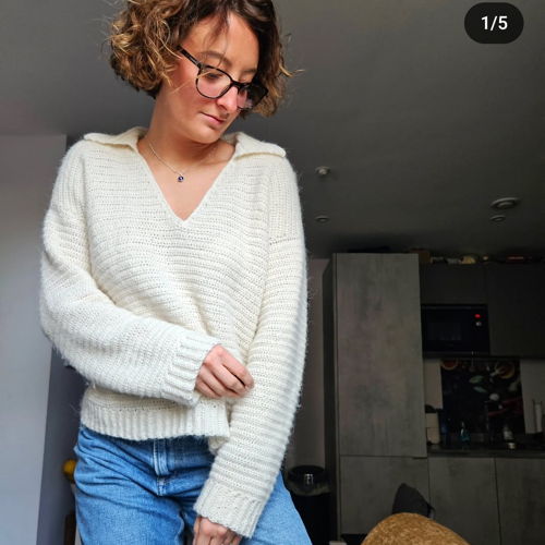 Collared V neck sweater - crochet pattern