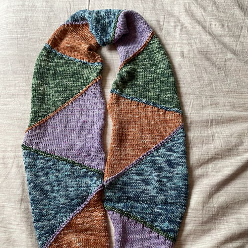 Knitted scarf Sietske