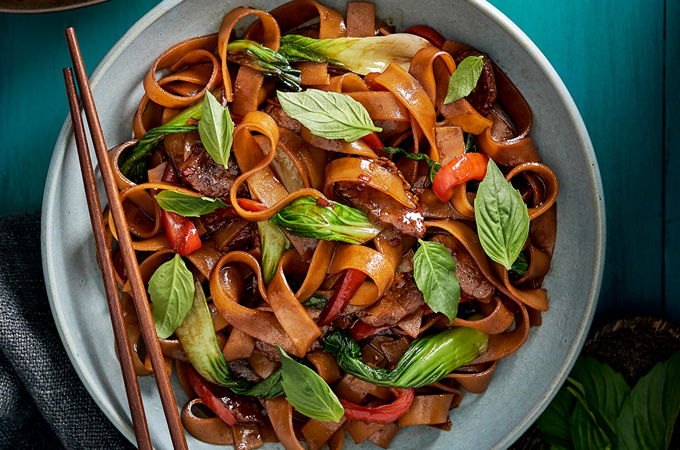 Rice Noodles with Pork and Vegetables