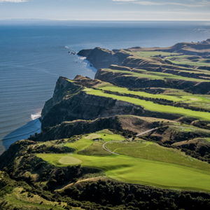 Golf at Cape Kidnappers Hotel in New Zealand