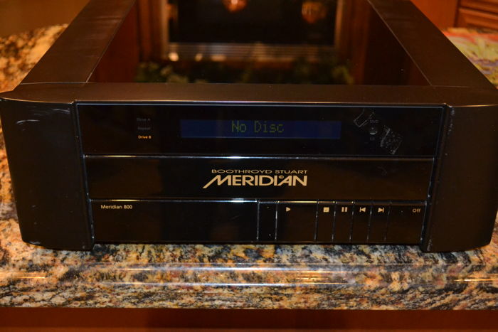 Meridian 800 DVD / CD Player
