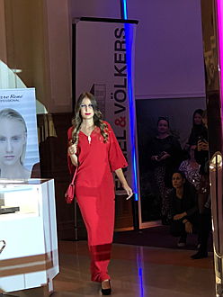  Budapest
- Engel & Völkers Principe Fashion Show