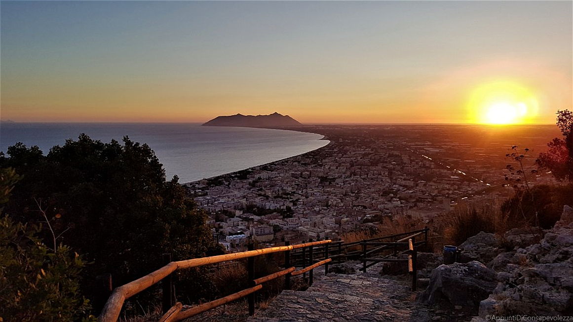  San Felice Circeo
- Terracina - Temmpio di Giove.jpg