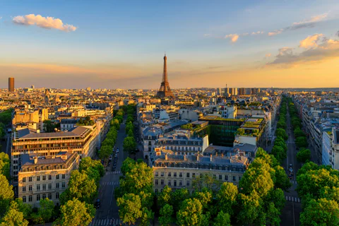 Private Paris Walk: Landmarks & Local Secrets