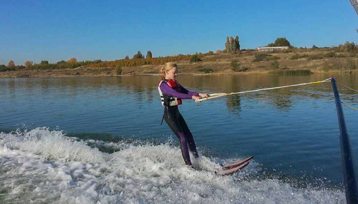 wake beach wasser ski
