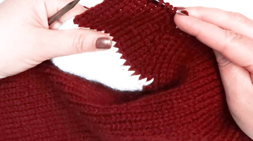 Shaping the gusset of the Vintage Christmas Stocking Knit Along