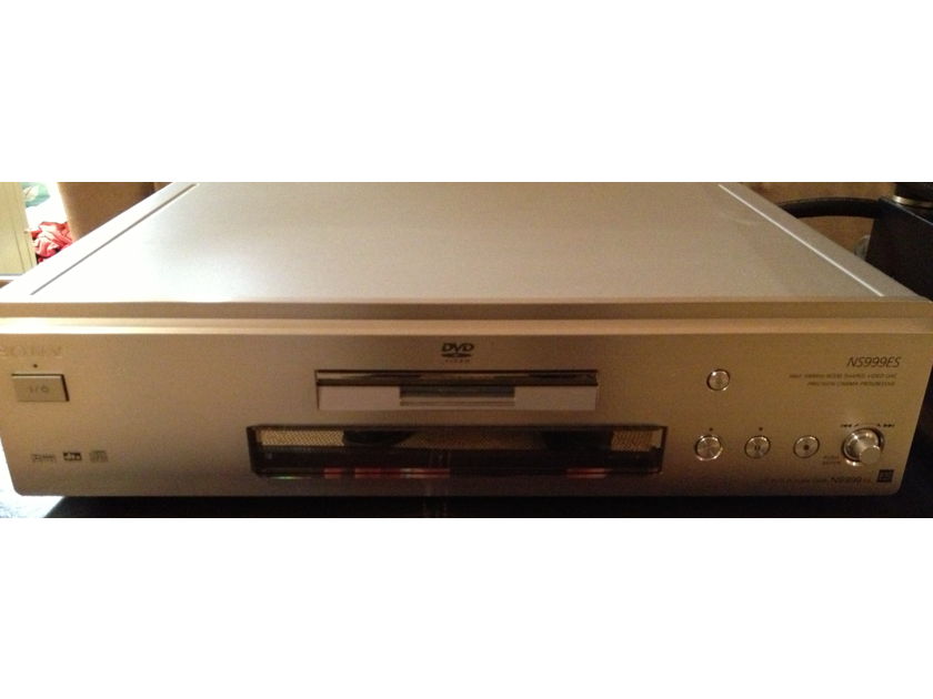 Sony NS-999ES SACD/DVD player (silver)