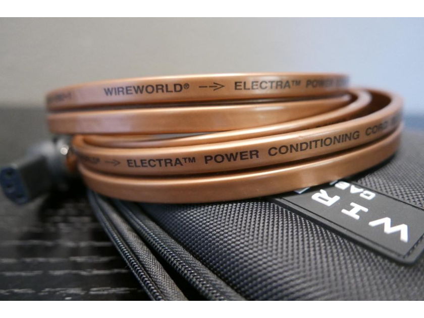 Wireworld Electra OCC Copper Power Cord 2m Excellent